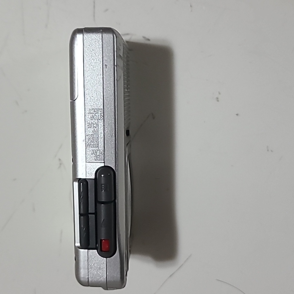 Panasonic Silver Microcassette Recorder Compact and Reliable - Picture 6 of 7